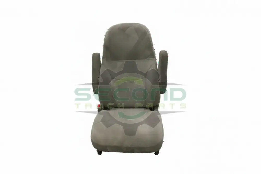 Volvo CompleteRH seat assembly OEM 21137215 - Second Truck Parts