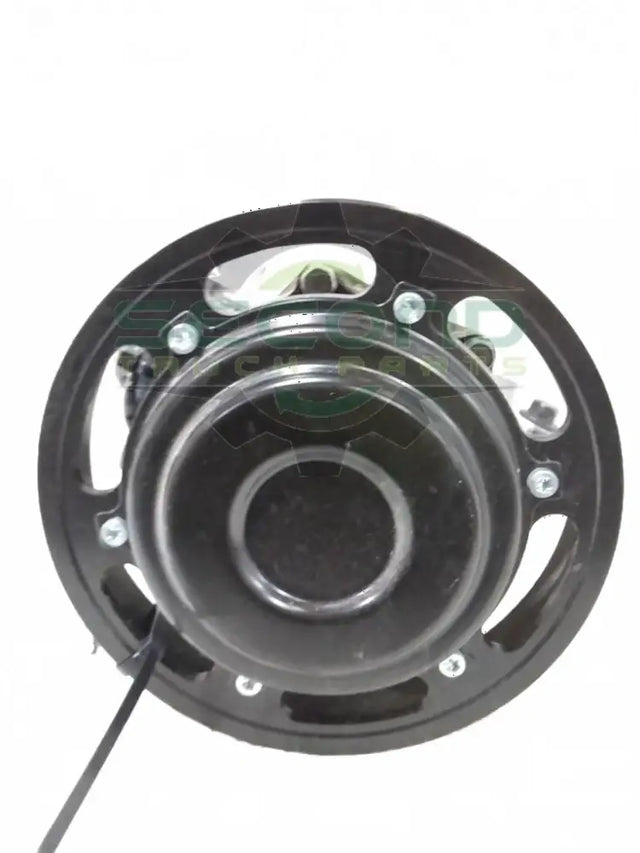 Volvo D13 US24 A/C compressor OEM 78498406 - Second Truck Parts