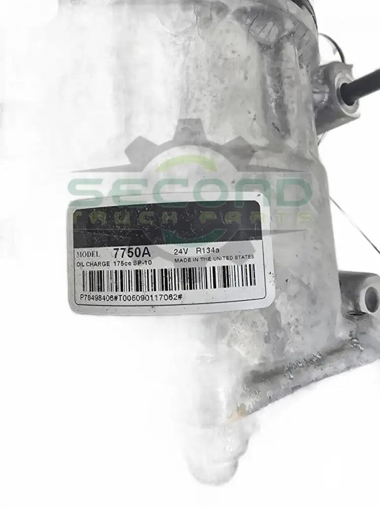 Volvo D13 US24 A/C compressor OEM 78498406D14 - Second Truck Parts