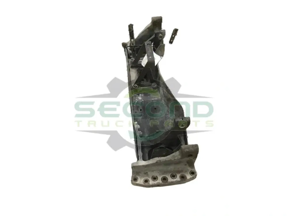 Volvo Engine crossmember OEM 20984861 - Second Truck Parts