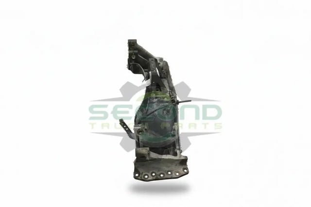 Volvo Engine crossmember OEM 20984861 - Second Truck Parts