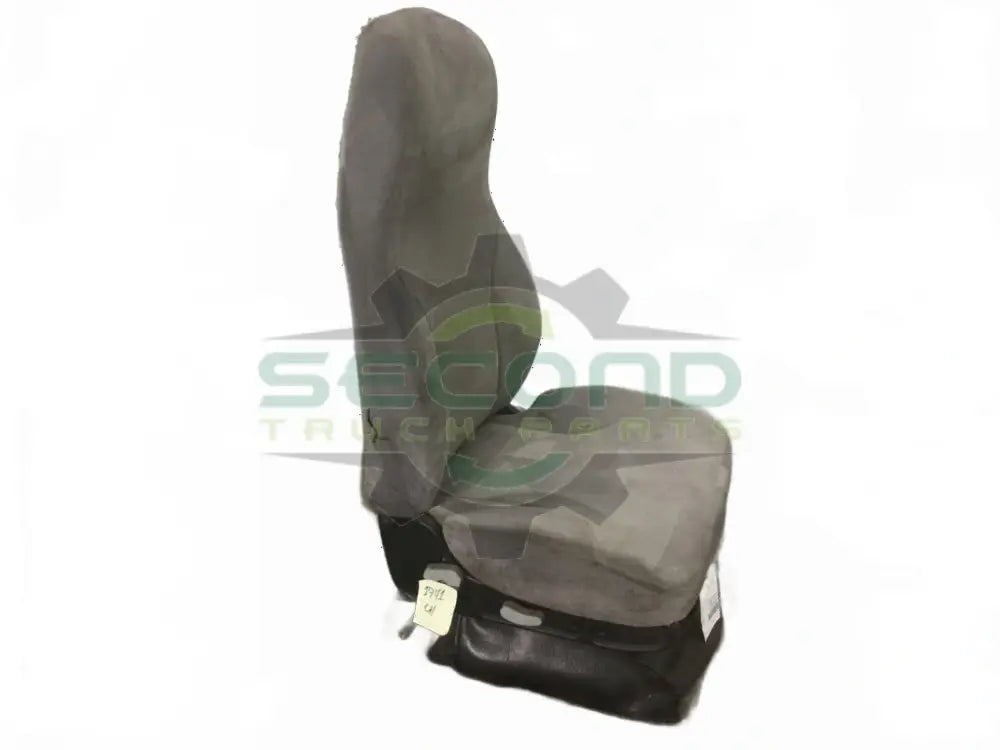 Volvo LH seat assembly OEM 21137214 - Second Truck Parts