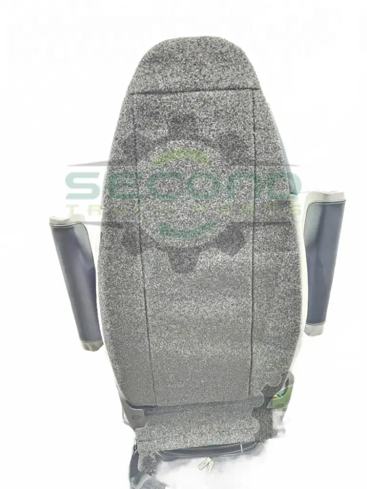 Volvo Premium seat OEM 26023855D2 - Second Truck Parts