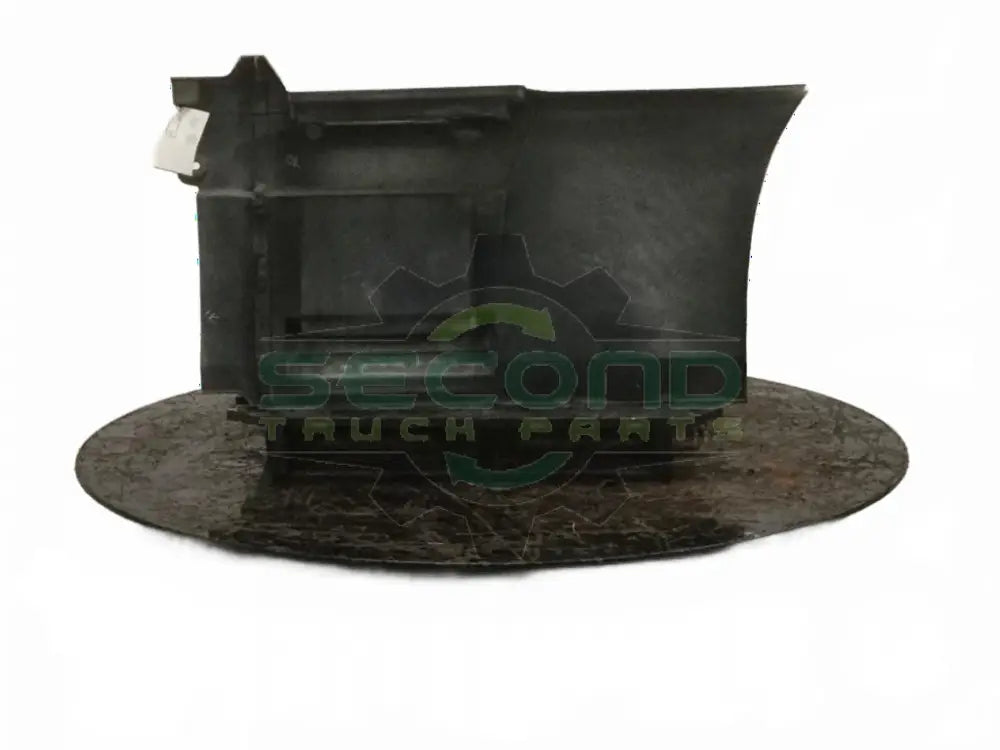 Volvo RH chassis fairing extension with steps 51" scratches on the - Second Truck Parts