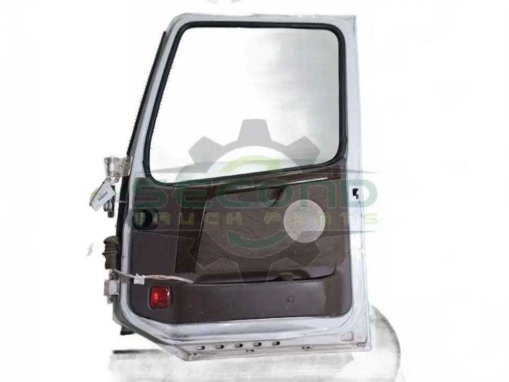 Volvo RH DOOR ASSEMBLY OEM 2267477 - Second Truck Parts