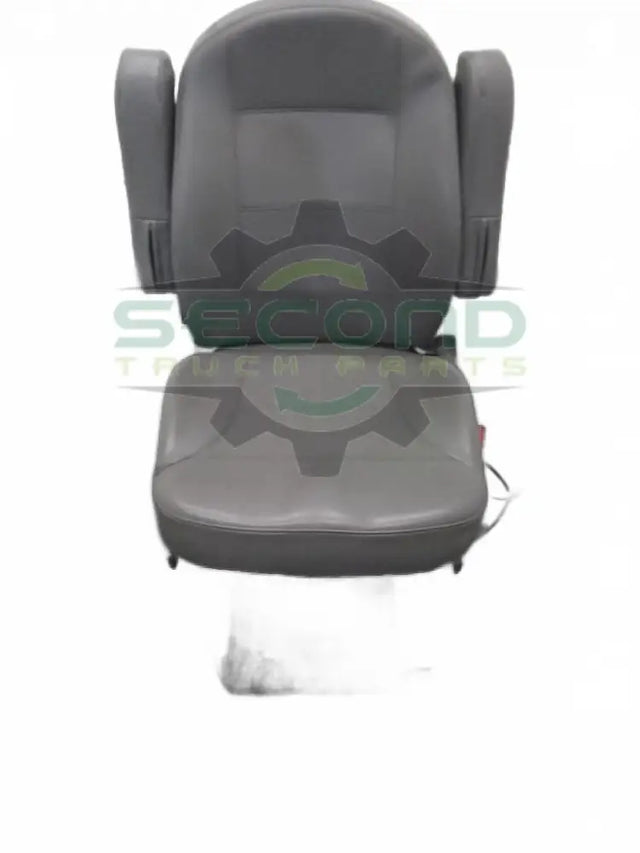 Volvo RH FAUX LEATHER SEAT WITH AIR RIDE OEM - Second Truck Parts