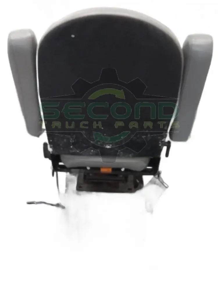 Volvo RH FAUX LEATHER SEAT WITH AIR RIDE OEM - Second Truck Parts