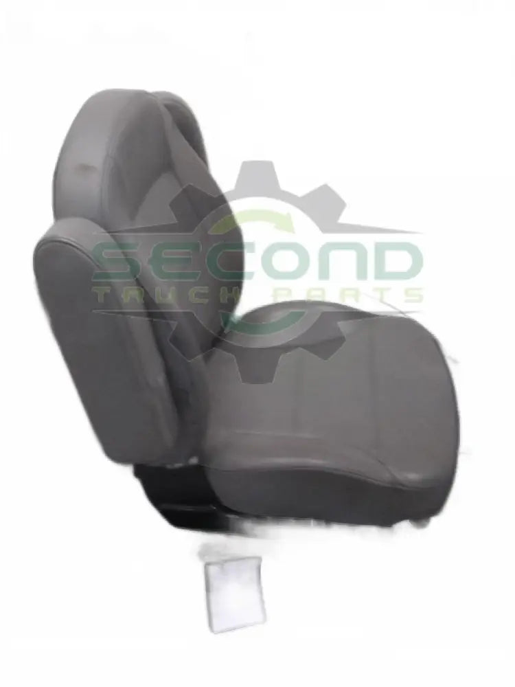 Volvo RH FAUX LEATHER SEAT WITH AIR RIDE OEM - Second Truck Parts