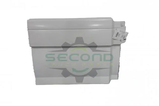 Volvo RH middle / rear chassis fairing OEM 82486791 - Second Truck Parts