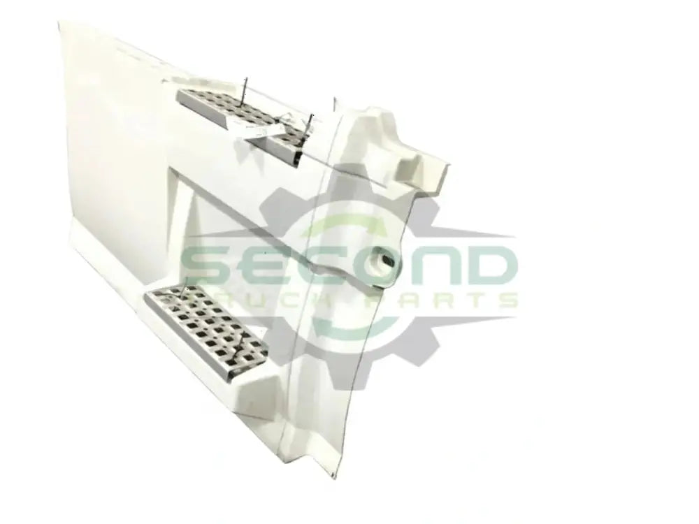 Volvo RH middle / rear chassis fairing OEM 82490542 - Second Truck Parts