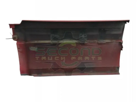 Volvo RH rear / middle chassis fairing OEM 20982637 - Second Truck Parts