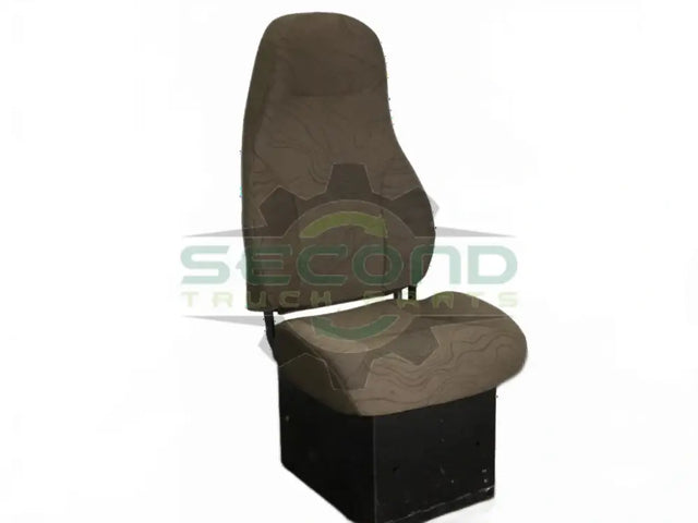 Volvo RH SEAT ASSEMBLY OEM 21617406 - Second Truck Parts