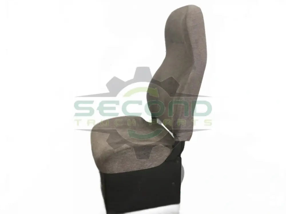 Volvo RH Seat OEM 21847011 - Second Truck Parts