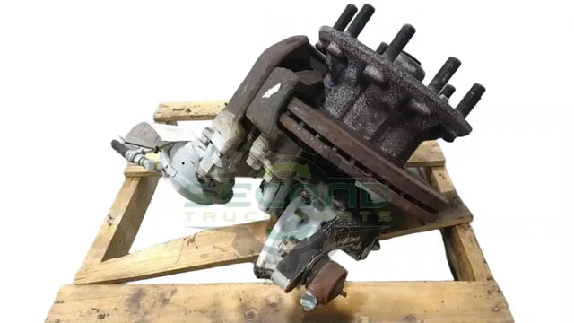 Volvo RH steer axle hub cutoff OEM 22755582 - Second Truck Parts