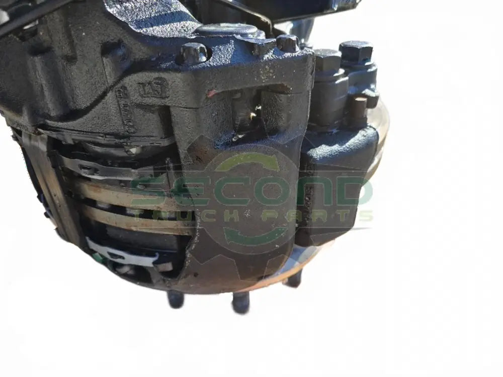 Volvo RH steer axle hub cutoff OEM 24112769D5 - Second Truck Parts