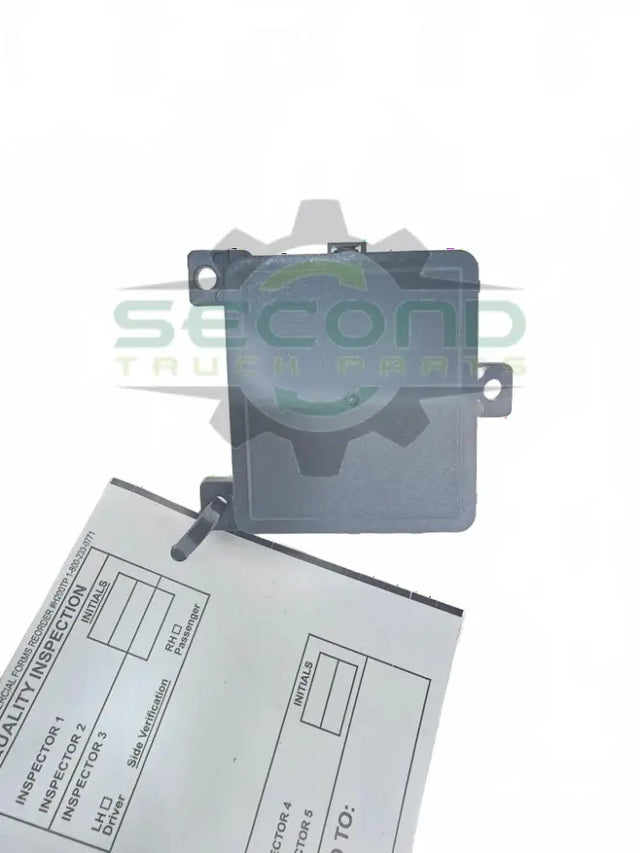 Volvo Short range radar control unit OEM 24574911D2 - Second Truck Parts