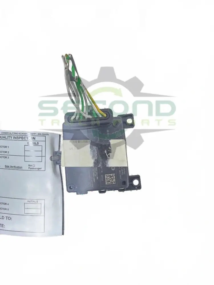 Volvo Short range radar control unit OEM 24574911D6 - Second Truck Parts