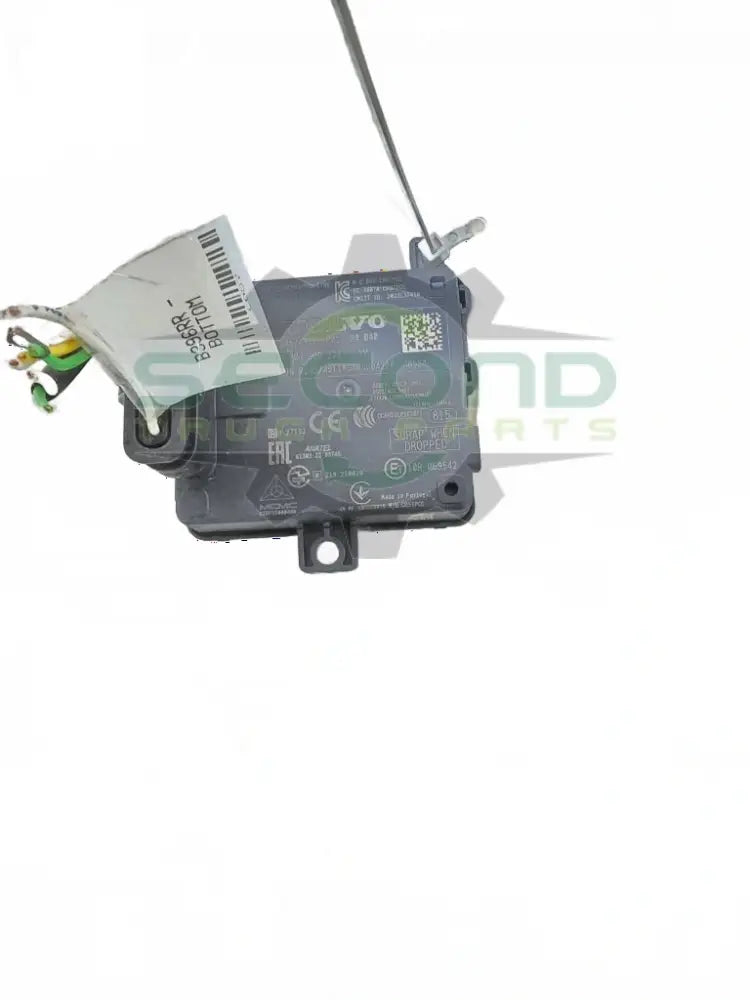 Volvo Short range radar control unit OEM 24574911D9 - Second Truck Parts