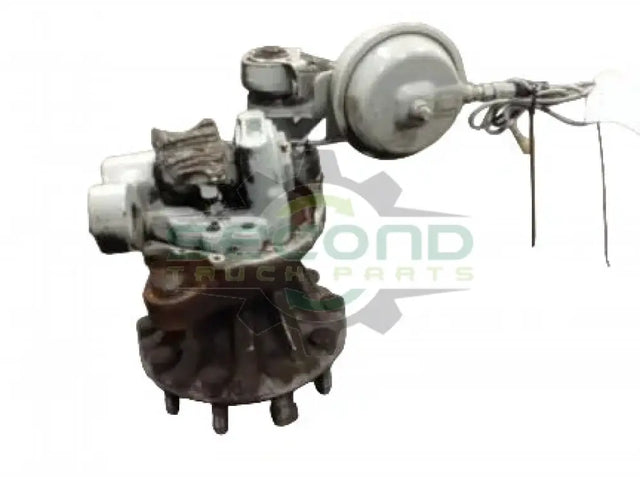 Volvo Steer axle hub cutoff OEM 21628398 - Second Truck Parts