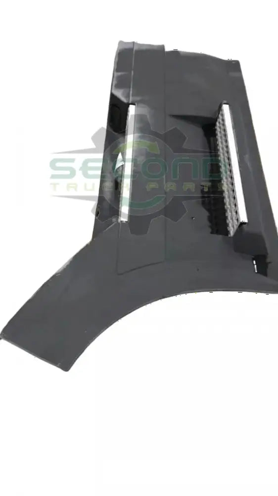 Volvo VNL LH front chassis fairing with latches and steps OEM 20577770 - Second Truck Parts