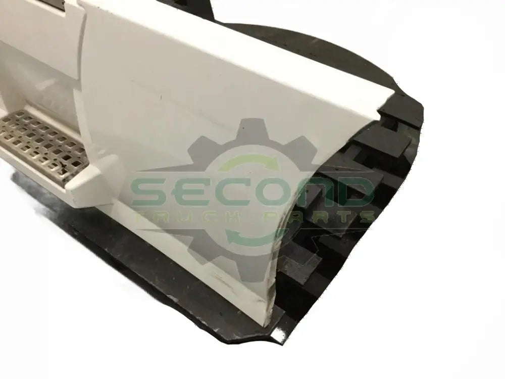 Volvo VNL LH Rear Chassis fairing with steps 52" OEM - Second Truck Parts