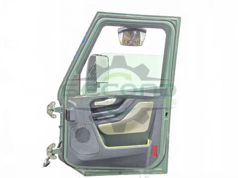 Volvo VNL RH door assembly OEM 78492129D2 - Second Truck Parts