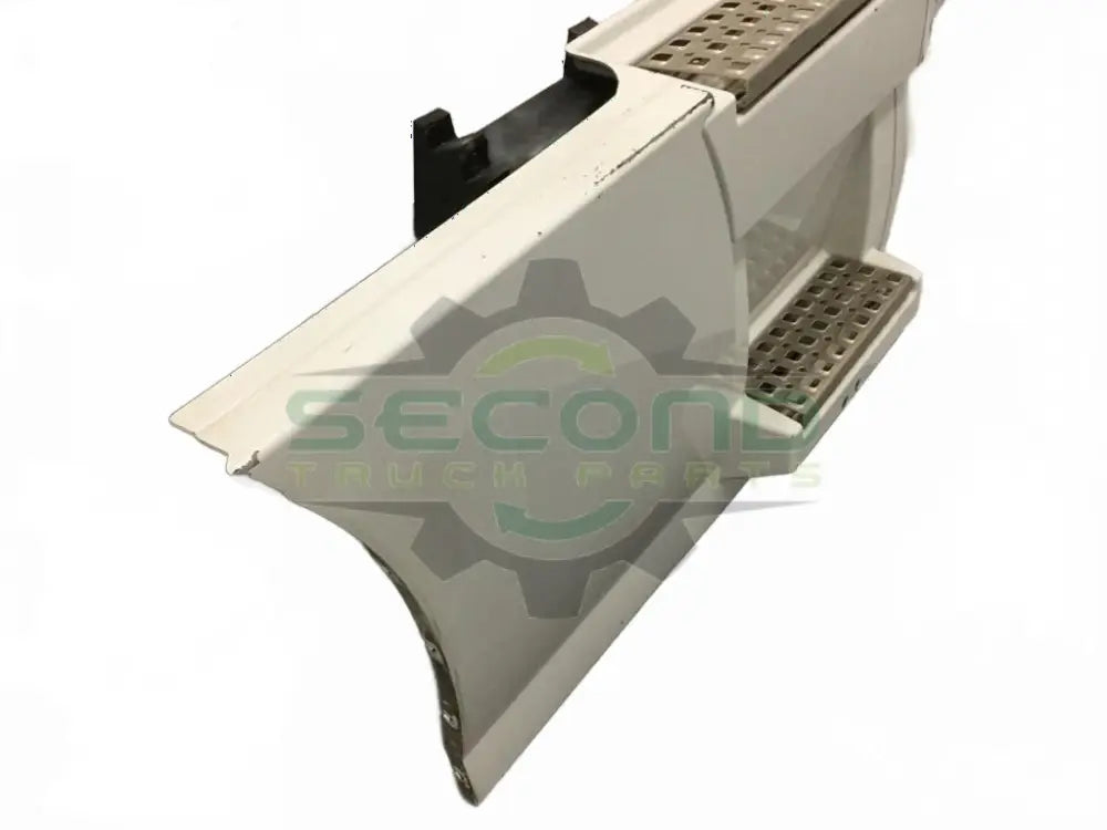 Volvo VNL RH Rear Chassis fairing with steps 52" OEM - Second Truck Parts