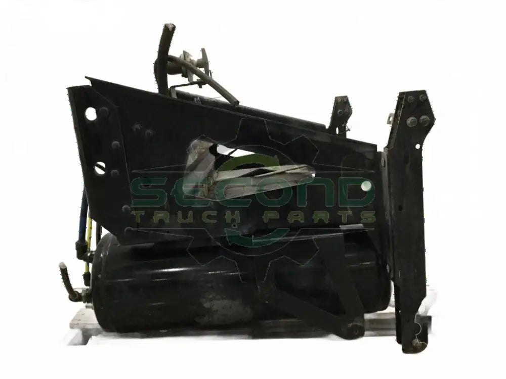 Volvo VNL steel battery box with x3 steel air tanks 21043167 OEM - Second Truck Parts