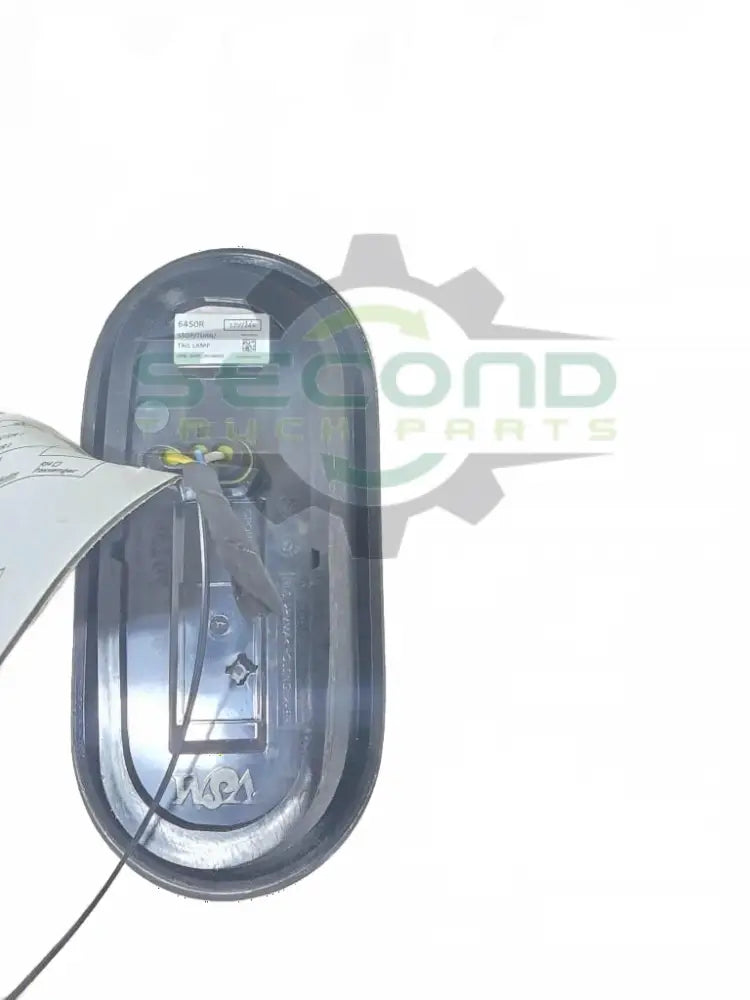 Vsm 6" oval 12/24 volt stop OEM 24638843D3 - Second Truck Parts
