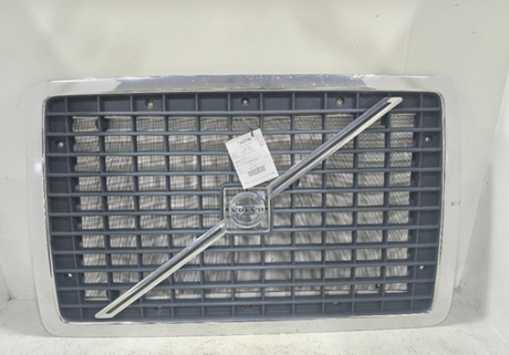 Volvo VNM hood grille assembly OEM 84023892 - Second Truck Parts